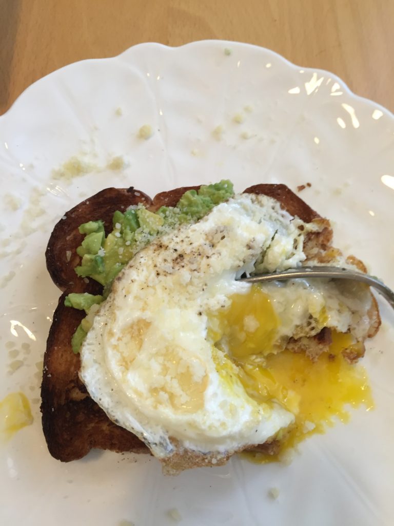 Low Fodmap Avocado toast