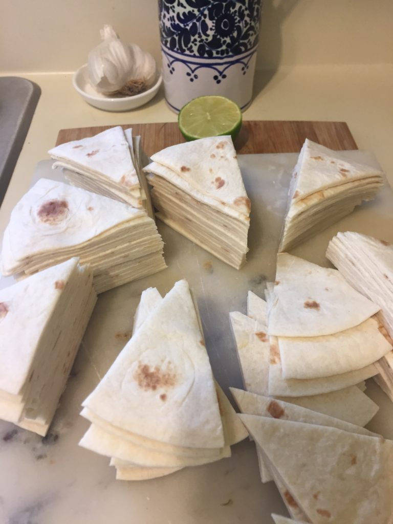 home made tortilla chips-ibskitchn.com